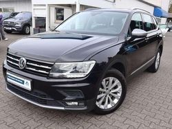 Deep black pearlescent Gebraucht 2019 VW Tiguan Allspace Comfortline SUV | 19.870 € (Guter Preis)
