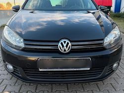Schwarz Gebraucht 2011 VW Golf VI Limousine | 5.399 € (Fairer Preis)