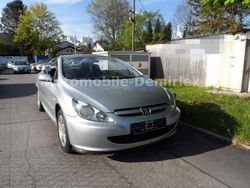 Silber metallic Gebraucht 2004 Peugeot 307 CC Cabrio | 3.990 €