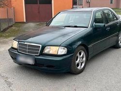 Gebraucht 1994 Mercedes C250 Limousine | 1.800 €