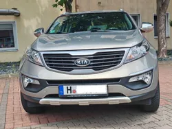 Beige Gebraucht 2012 Kia Sportage DREAM-TEAM Edition SUV | 6.750 € (Guter Preis)