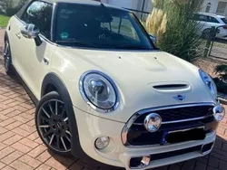 Beige Gebraucht 2017 Mini Cooper S Kleinwagen | 19.990 € (Etwas zu teuer)
