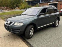 Grau Gebraucht 2004 VW Touareg SUV | 3.999 € (Fairer Preis)