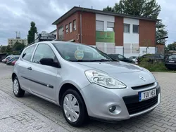 Silber Gebraucht 2010 Renault Clio II Expression Kleinwagen | 2.790 € (Fairer Preis)