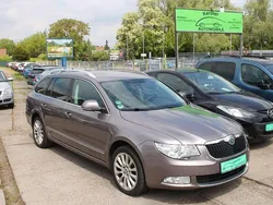 Amethystpurple mettalic Gebraucht 2012 Skoda Superb Elegance Kombi | 9.990 € (Teuer)