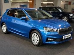 Blau Gebraucht 2024 Skoda Fabia Selection Limousine | 16.350 € (Superpreis)