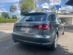 Grau Gebraucht 2015 Audi A3 Sportback Ambition Kombi | 14.200 € (Guter Preis)