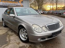 Silber Gebraucht 2004 Mercedes E200 Limousine | 3.990 € (Fairer Preis)