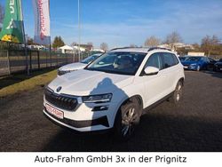 Weiß Gebraucht 2023 Skoda Karoq Style SUV | 27.990 € (Fairer Preis)
