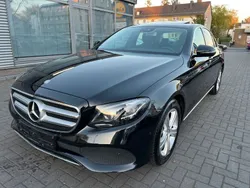 Obsidianschwarz metalliclack Gebraucht 2016 Mercedes E200 Limousine | 23.900 € (Teuer)