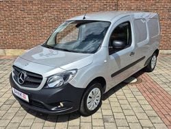 Brillantsilber metallic Gebraucht 2017 Mercedes Citan 111 Van / Kleinbus | 11.090 € (Fairer Preis)