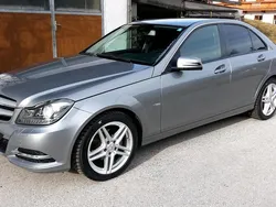 Silber Gebraucht 2012 Mercedes C180 Limousine | 12.000 € (Etwas zu teuer)