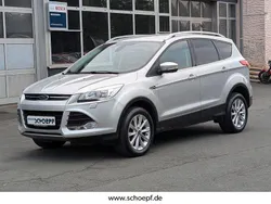 Silber Gebraucht 2015 Ford Kuga Titanium SUV | 10.890 € (Fairer Preis)