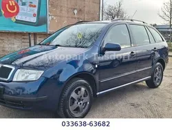 Blau Gebraucht 2004 Skoda Fabia Ambiente Kombi | 590 € (Guter Preis)