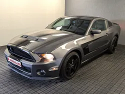 Grau Gebraucht 2011 Ford Mustang GT Coupé | 21.190 €