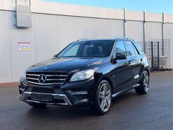 Schwarz Gebraucht 2012 Mercedes ML350 AMG SUV | 21.750 € (Etwas zu teuer)