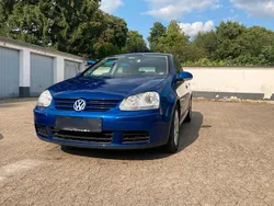 Blau Gebraucht 2005 VW Golf V Kleinwagen | 3.800 € (Fairer Preis)