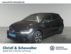 Deep black perleffekt Gebraucht 2024 VW Polo R-line Kleinwagen | 32.210 €