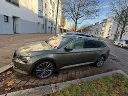 Grün Gebraucht 2015 Skoda Superb Style Kombi | 12.500 € (Guter Preis)