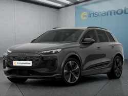 Grau Gebraucht 2025 Audi Q6 e-tron SUV | 88.399 € (Teuer)