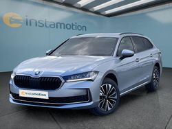 Grau Neu 2025 Skoda Superb Kombi | 47.649 € (Etwas zu teuer)