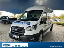 Weiß Gebraucht 2024 Ford Transit Trend Limousine | 35.990 €