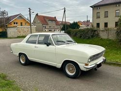 Weiß Gebraucht 1972 Opel Kadett Limousine | 7.800 €