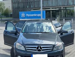 Grau Gebraucht 2009 Mercedes C250 Avantgarde Limousine | 8.200 € (Fairer Preis)