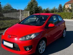 Rot Gebraucht 2010 Mazda 2 Dynamic Limousine | 2.700 € (Fairer Preis)