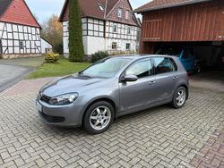 Grau Gebraucht 2010 VW Golf VI Trendline Kleinwagen | 6.900 € (Fairer Preis)