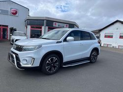 Weiß Gebraucht 2021 Suzuki Vitara Comfort+ SUV | 18.990 € (Fairer Preis)