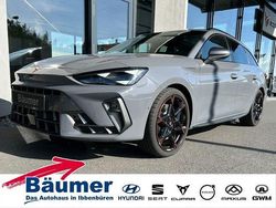 Grau Neu 2025 Cupra Leon VZ Limousine | 48.990 € (Teuer)