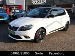 Weiß Gebraucht 2014 Skoda Fabia vRS Limousine | 9.490 € (Fairer Preis)