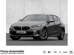 Grau Gebraucht 2024 BMW 120 Shadowline Kleinwagen | 30.990 € (Guter Preis)