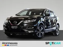 Schwarz Gebraucht 2019 Nissan Qashqai N-Connecta SUV | 18.490 € (Fairer Preis)
