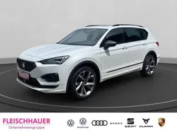 Weiss Gebraucht 2020 Seat Tarraco 4Drive SUV | 31.490 € (Fairer Preis)