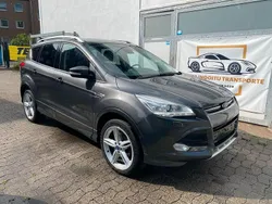 Grau Gebraucht 2016 Ford Kuga Individual SUV | 9.500 € (Guter Preis)