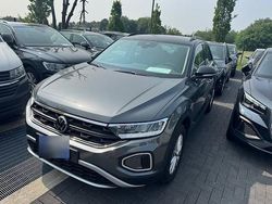 Gebraucht 2024 VW T-Roc Life SUV | 28.800 € (Fairer Preis)