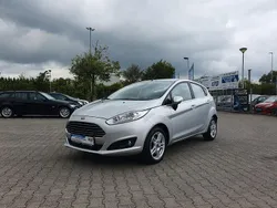 Silber Gebraucht 2014 Ford Fiesta Titanium Kleinwagen | 9.999 € (Fairer Preis)