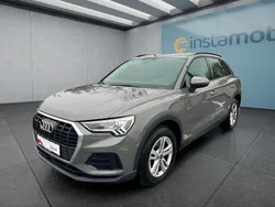 Grau Gebraucht 2023 Audi Q3 SUV | 30.699 € (Guter Preis)