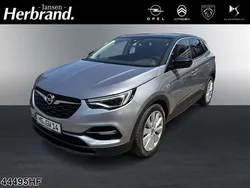 Grau Gebraucht 2021 Opel Grandland X Innovation SUV | 18.890 € (Guter Preis)