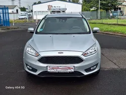 Silber Gebraucht 2016 Ford Focus Business Edition Limousine | 7.299 € (Guter Preis)