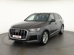 Grau Gebraucht 2020 Audi Q7 S-Line SUV | 59.950 € (Teuer)