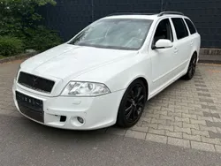 Weiß Gebraucht 2007 Skoda Octavia RS Kombi | 5.999 € (Teuer)