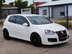 Weiß Gebraucht 2007 VW Golf V Edition Limousine | 11.980 €