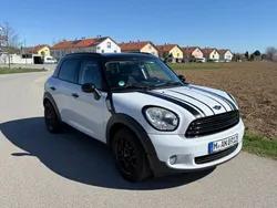 Weiß Gebraucht 2010 Mini Cooper Countryman SUV | 6.250 € (Fairer Preis)