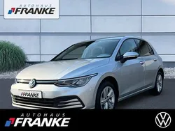 Silber Gebraucht 2023 VW Golf VIII Limousine | 24.439 € (Fairer Preis)