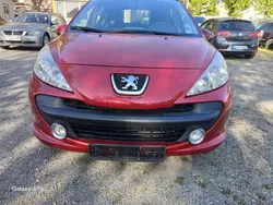 Rot Gebraucht 2008 Peugeot 207 Limousine | 3.750 € (Etwas zu teuer)