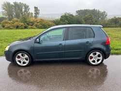Grau Gebraucht 2005 VW Golf V GTI Kleinwagen | 4.900 € (Fairer Preis)