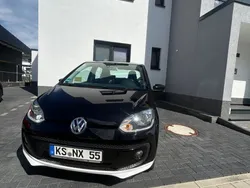 Schwarz Gebraucht 2014 VW up! Cup Kleinwagen | 6.600 € (Fairer Preis)